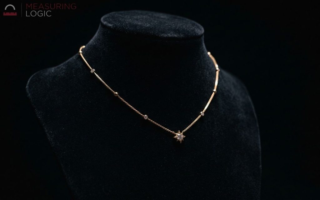 An 18-inch princess-length necklace displayed.